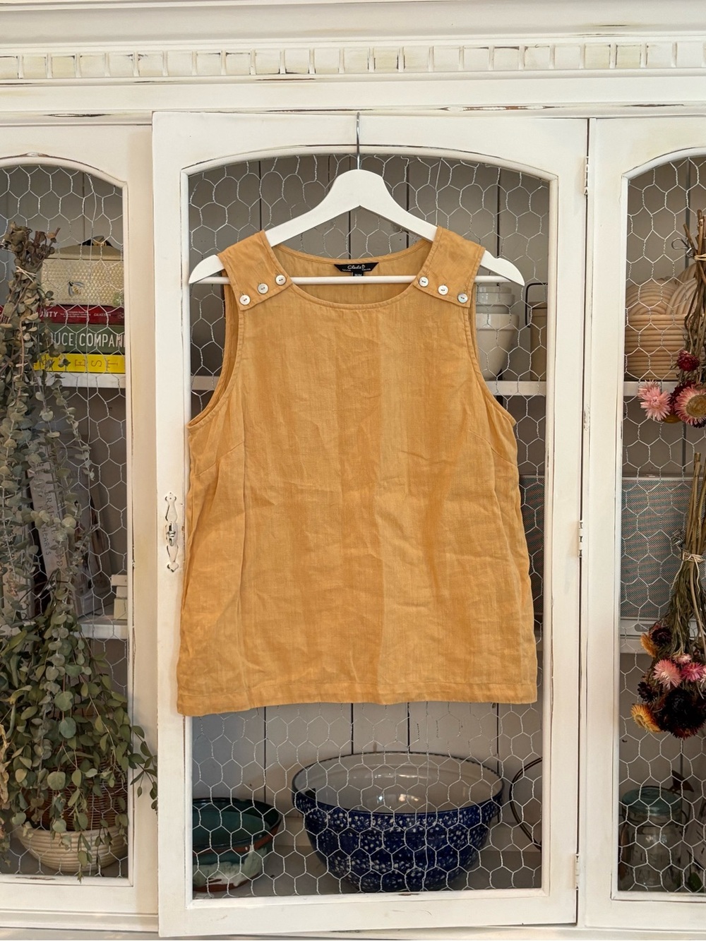 100% Linen Sleeveless Button-Detail Tank Top - Mustard